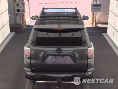 2019 Toyota 4Runner Limited Nightshade - zdjęcie 5 z 29 - miniatura