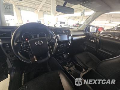 2019 Toyota 4Runner Limited Nightshade - zdjęcie 11 z 29 - miniatura