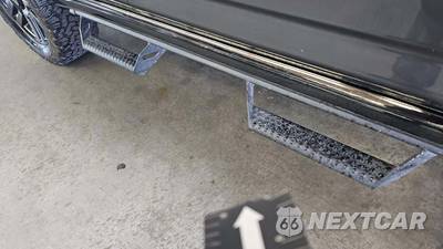 2019 Toyota 4Runner Limited Nightshade - zdjęcie 22 z 29 - miniatura