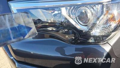 2019 Toyota 4Runner Limited Nightshade - zdjęcie 27 z 29 - miniatura