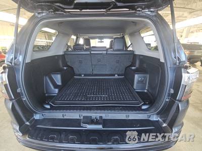 2019 Toyota 4Runner Limited Nightshade - zdjęcie 16 z 29 - miniatura