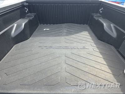 2021 Toyota Tacoma TRD Sport Crew Cab Medium Bed - zdjęcie 16 z 29 - miniatura