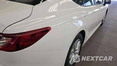 2025 Toyota LE - zdjęcie 4 z 8 - miniatura