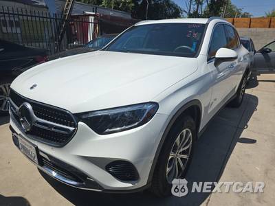 2024 Mercedes-Benz GLC 300