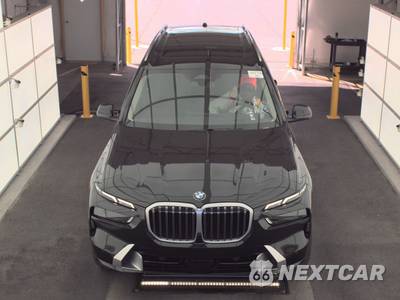2026 BMW X7 xDrive40i - zdjęcie 2 z 22 - miniatura