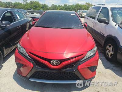 2019 Toyota Camry XSE - zdjęcie 2 z 34 - miniatura