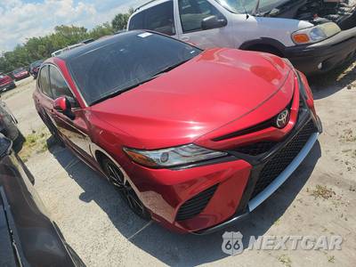2019 Toyota Camry XSE - zdjęcie 3 z 34 - miniatura