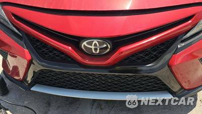 2019 Toyota Camry XSE - zdjęcie 21 z 34 - miniatura