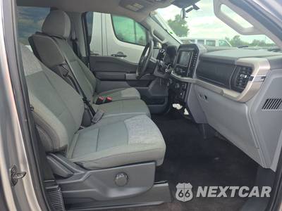 2023 Ford F-150 XLT Crew Cab Short Bed - zdjęcie 8 z 19 - miniatura