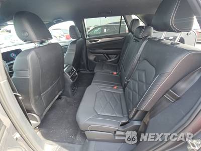 2025 Volkswagen Atlas Cross Sport 2.0T SE w/Technology - zdjęcie 13 z 19 - miniatura