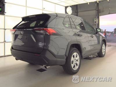 2024 Toyota RAV4 LE - zdjęcie 4 z 26 - miniatura