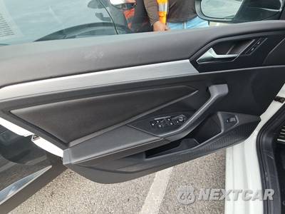 2025 Volkswagen Jetta Sport - zdjęcie 9 z 25 - miniatura