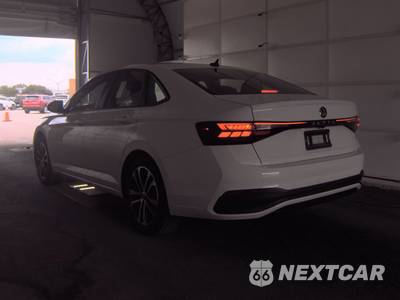 2025 Volkswagen Jetta Sport - zdjęcie 6 z 25 - miniatura