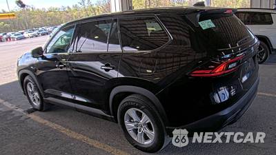2025 Toyota Grand Highlander LE - zdjęcie 6 z 20 - miniatura
