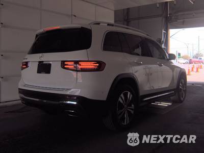 2025 Mercedes-Benz GLB 250 - zdjęcie 4 z 20 - miniatura