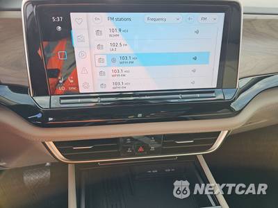 2025 Volkswagen Atlas 2.0T SE w/Technology - zdjęcie 11 z 24 - miniatura