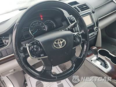 2012 Toyota Camry XLE - zdjęcie 10 z 23 - miniatura