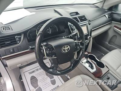 2012 Toyota Camry XLE - zdjęcie 11 z 23 - miniatura