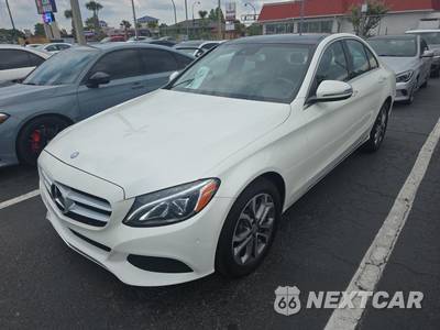 2016 Mercedes-Benz C 300 4MATIC - zdjęcie 1 z 24 - miniatura