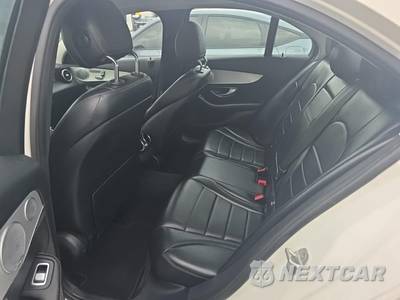 2016 Mercedes-Benz C 300 4MATIC - zdjęcie 16 z 24 - miniatura