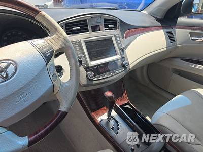 2011 Toyota Avalon Limited - zdjęcie 11 z 26 - miniatura