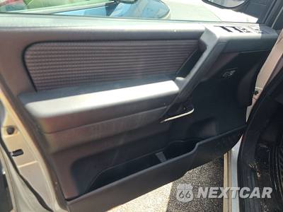 2012 Nissan TITAN SV Crew Cab Short Bed - zdjęcie 9 z 20 - miniatura