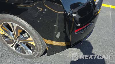 2022 Nissan LEAF SV - zdjęcie 9 z 13 - miniatura