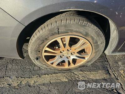 2011 Honda Odyssey EX-L 118.1" WB - zdjęcie 26 z 37 - miniatura