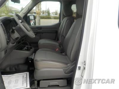 2020 Nissan NV3500 HD Passenger S 146.1" WB - zdjęcie 4 z 10 - miniatura