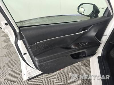 2024 Toyota Camry LE - zdjęcie 9 z 17 - miniatura