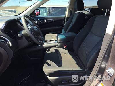 2017 Nissan Pathfinder SV - zdjęcie 7 z 32 - miniatura