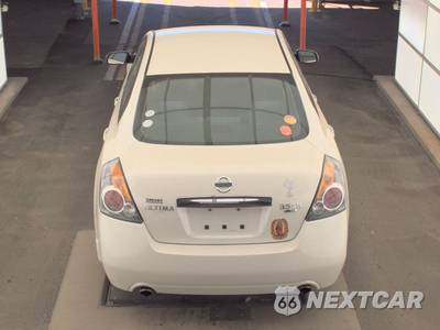 2011 Nissan Altima 3.5 SR Sedan - zdjęcie 5 z 54 - miniatura