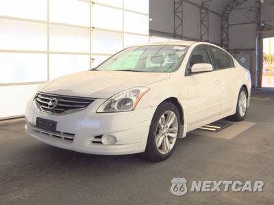 2011 Nissan Altima 3.5 SR Sedan - zdjęcie 1 z 54 - miniatura
