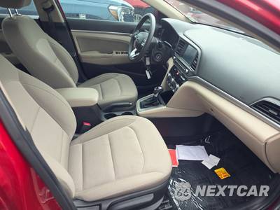 2020 Hyundai Elantra SEL Sedan - zdjęcie 8 z 23 - miniatura