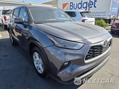 2024 Toyota Highlander LE - zdjęcie 15 z 20 - miniatura