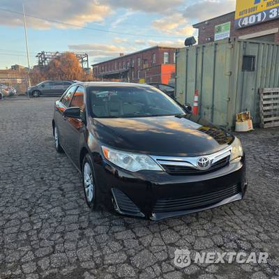 2015 Toyota Camry SE - zdjęcie 3 z 19 - miniatura