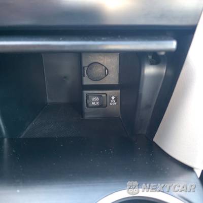 2015 Toyota Camry SE - zdjęcie 13 z 19 - miniatura