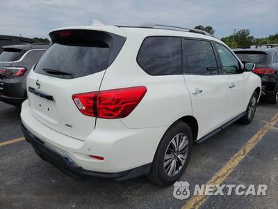 2019 Nissan Pathfinder S - zdjęcie 4 z 21 - miniatura