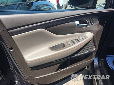 2020 Hyundai Santa Fe Limited - zdjęcie 9 z 26 - miniatura