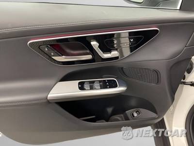2024 Mercedes-Benz GLC 300 4MATIC - zdjęcie 19 z 37 - miniatura