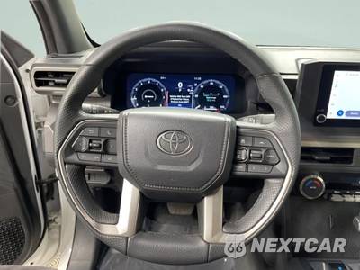 2025 Toyota Tacoma TRD Off-Road Crew Cab Medium Bed - zdjęcie 7 z 37 - miniatura