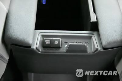 2024 Toyota Sienna LE 8-Passenger 120.5" WB - zdjęcie 29 z 44 - miniatura