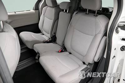 2024 Toyota Sienna LE 8-Passenger 120.5" WB - zdjęcie 27 z 44 - miniatura
