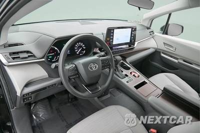 2024 Toyota Sienna LE 8-Passenger 120.5" WB - zdjęcie 17 z 44 - miniatura
