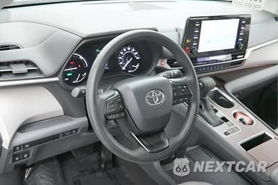2024 Toyota Sienna LE 8-Passenger 120.5" WB - zdjęcie 18 z 44 - miniatura