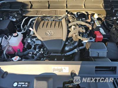 2024 Toyota Highlander LE - zdjęcie 16 z 20 - miniatura