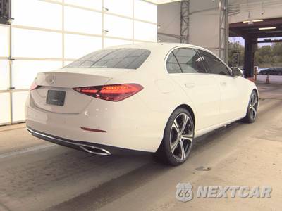 2025 Mercedes-Benz C 300 - zdjęcie 4 z 26 - miniatura