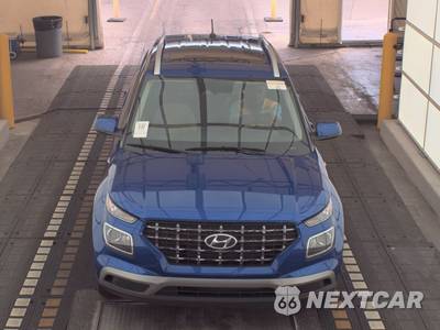2025 Hyundai Venue SEL - zdjęcie 2 z 24 - miniatura