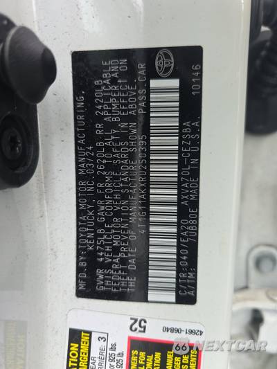 2024 Toyota Camry SE - zdjęcie 14 z 39 - miniatura