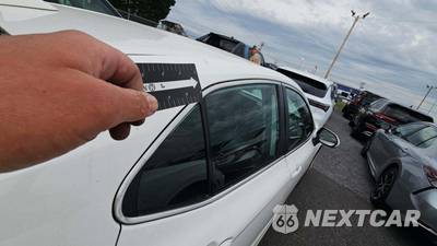 2024 Toyota Camry SE - zdjęcie 29 z 39 - miniatura